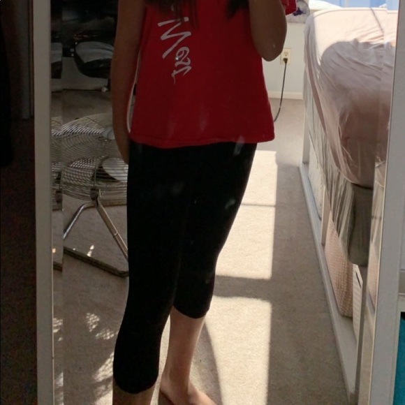 Cropped black lululemon legging - Picture 5 of 5